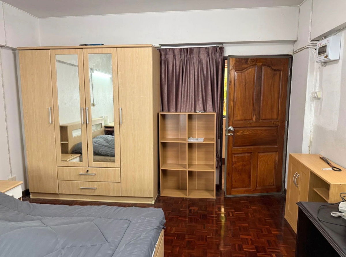 picture 𝗥𝗮𝘁𝗰𝗵𝗮𝗽𝗿𝗮𝗿𝗼𝗽 𝗚𝗮𝗿𝗱𝗲𝗻 for rent ✨ Fully furnished - 4/8