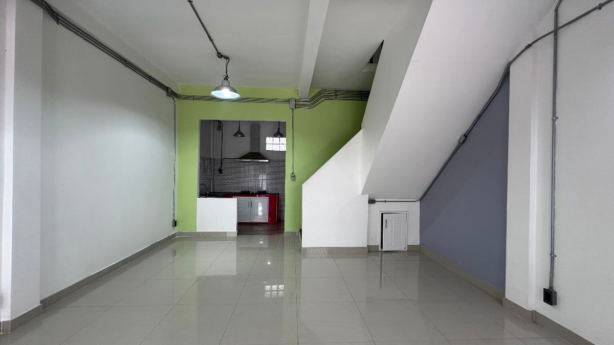 รูป ขายทาวน์เฮ้าส์ 2 ชั้น  ซอยจรัญสนิทวงศ์ 34/2   ขนาด 17 ตร.ว.  ใกล้ MRT รถไฟฟ้าสายสีนำ้เงิน  - รูปที่ 9/26
