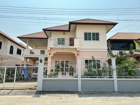 Urgent sale: Single house in Island Village 4 for only 2.95 million baht.