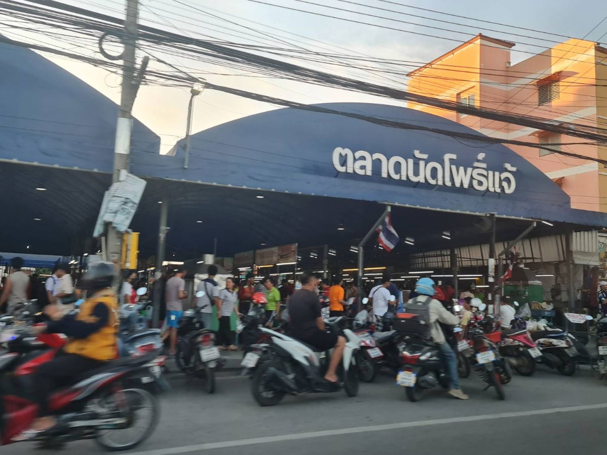 รูป ขายที่ดิน 1-2-0 ไร่ ผังเมืองสีชมพู ใกล้ตลาดโพธิ์แจ้ เมืองสมุทรสาคร เหมาะสร้างโกดัง-ออฟฟิศ-อพาร์ตเม้นท์ - รูปที่ 5/8