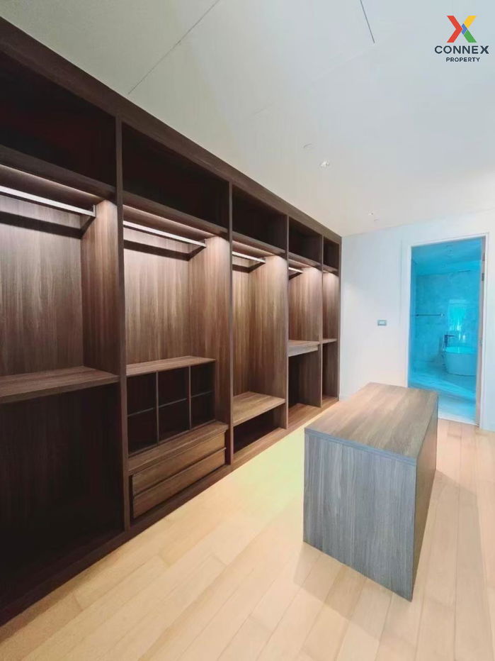 picture 🔥🔥🔥 For Rent Condo , Sindhorn Residences , nice view , BTS-Chit Lom , Lumpini , Pathum Wan , Bangkok , CX-128373 ✅ Live chat with us ADD LINE @connexproperty ✅ 🔥🔥🔥 - 7/12