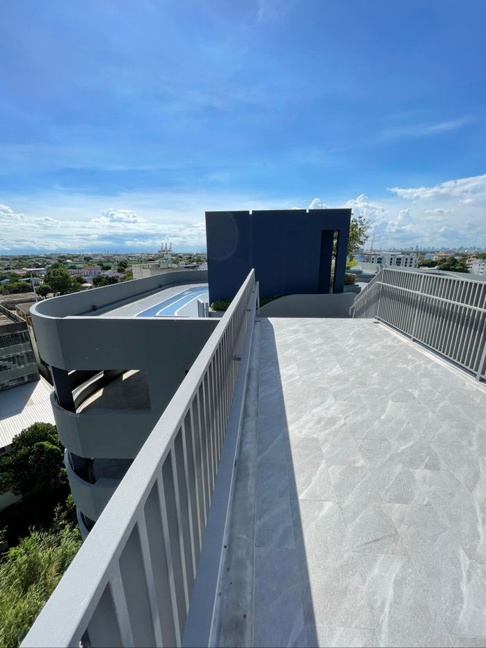 picture 🚆 0 meters from BTS Sai Luat – Step out of the condo and hop on the train right away! - 15/20