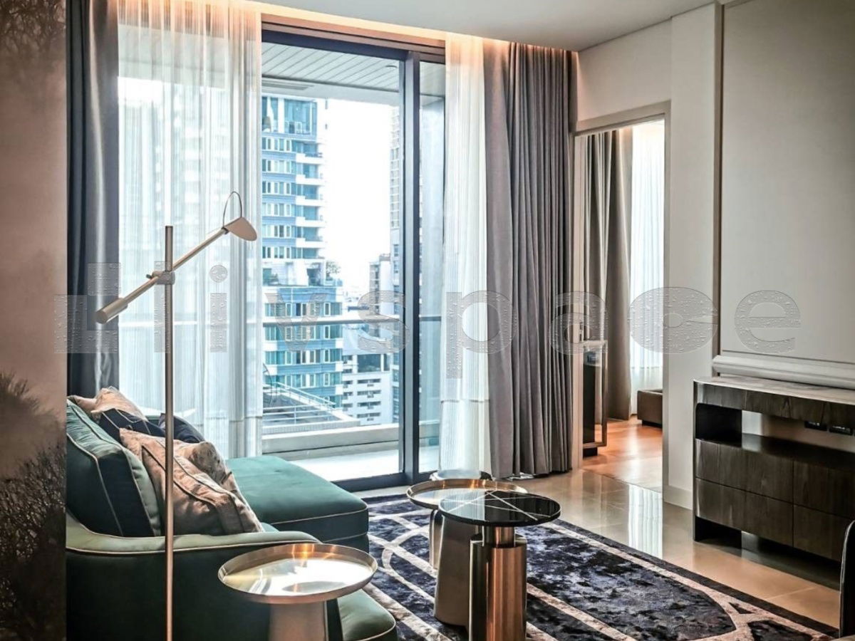 รูป [LA106] สำหรับเช่า Sindhorn Residence | 2 ห้องนอน | ขนาด 116 ตร.ม. | ตกแต่งสวย | ราคาพิเศษ - รูปที่ 2/10