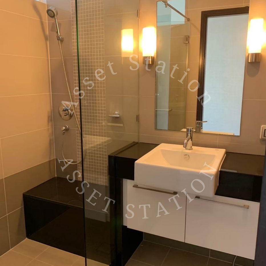 picture 🚈 Luxury condo in the heart of the city, Rare Item Supalai River Resort - near BTS & ICONSIAM 🔥 - 7/9