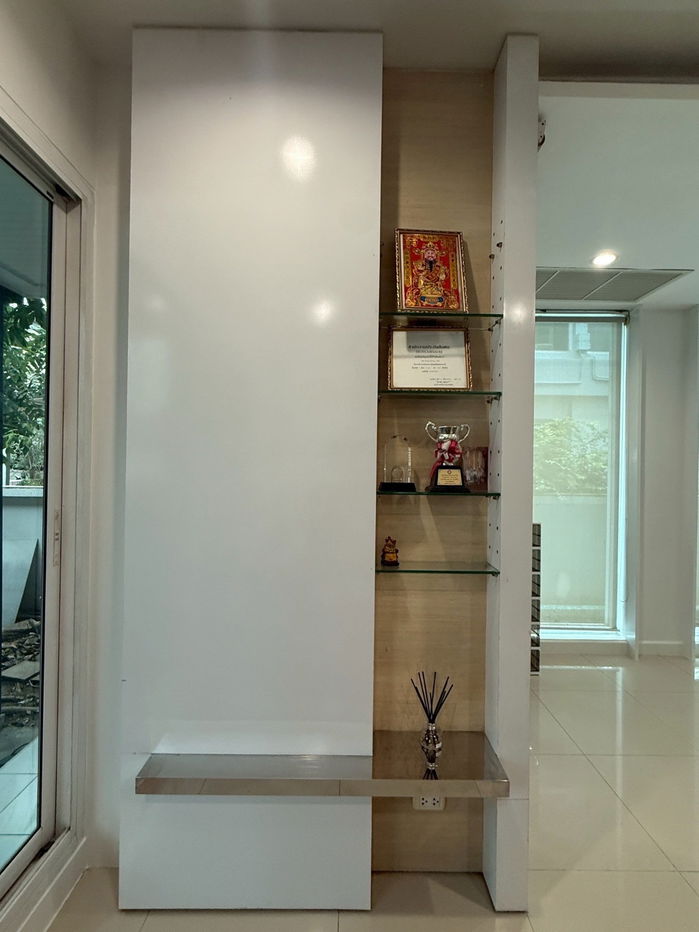 picture Urgent sale: Three-story townhouse at On Nut 74/1 for only 9.5 million baht. - 5/5