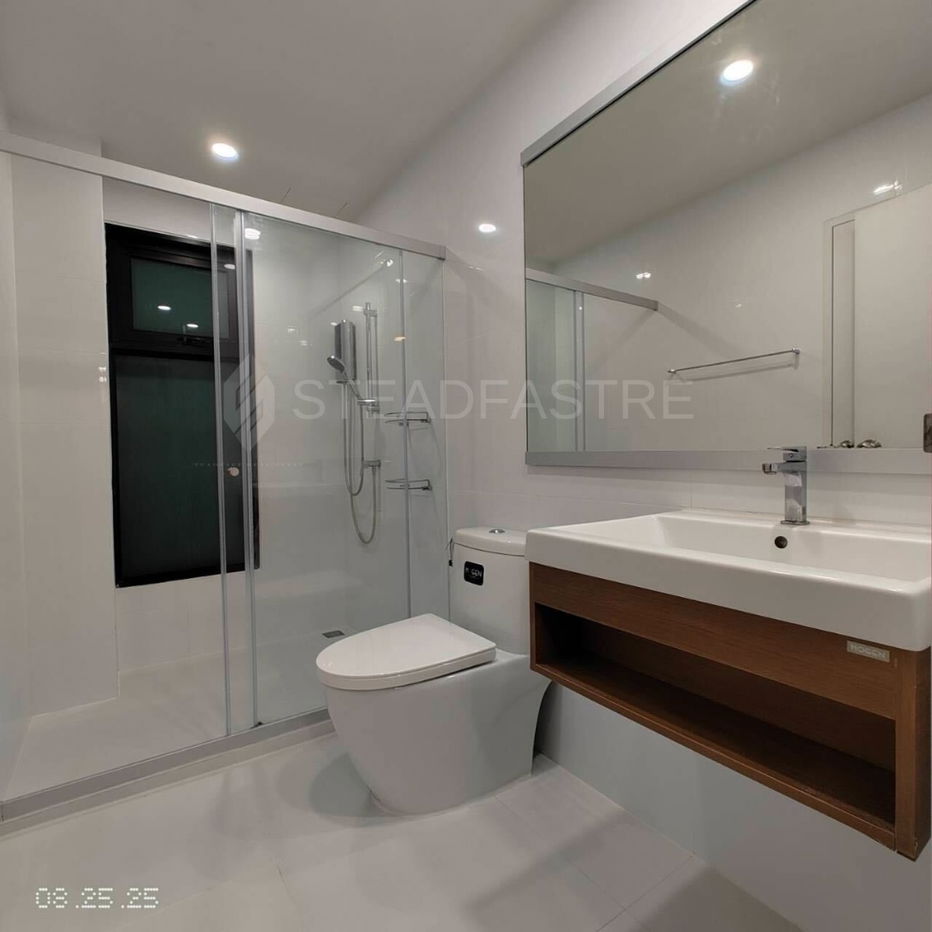 picture For Rent: 2-Bedroom Duplex Condo Only 130 meters from MRT Ministry of Public Health Contact Line: @steadfastre - 6/6