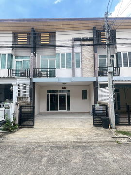 Townhouse Gusto Ramkhamhaeng, Ratchadaphisek, Mistine Saphan Sung, 20