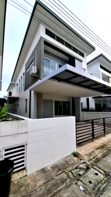 Houses for sale Bangkok : 2-Story Detached house for sale, Motto Karnchanapisek-Rama 2, Land area 40.4 square wah, 3 bedrooms 3 bathrooms