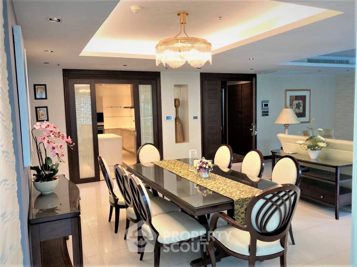 picture 4-BR Condo at Belgravia Residences Condominium near BTS Thong Lor (ID 1532468) - 2/17
