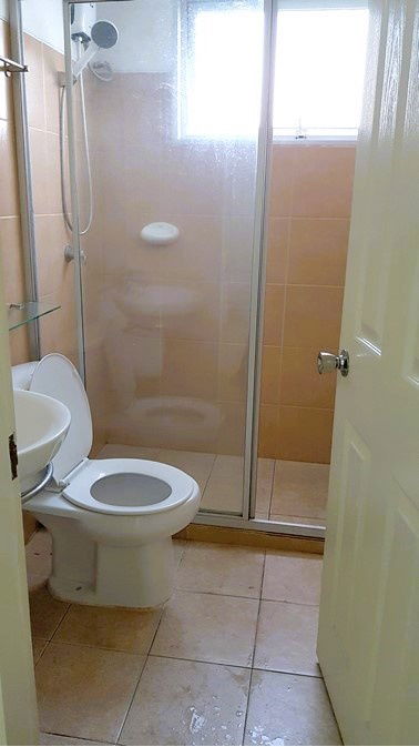 picture Next to Srinakarin Road, only 5 minutes from Seacon Srinakarin. Condo for sale with tenant, Supalai Park Srinakarin. 43 sq m, high floor, large room - 11/17