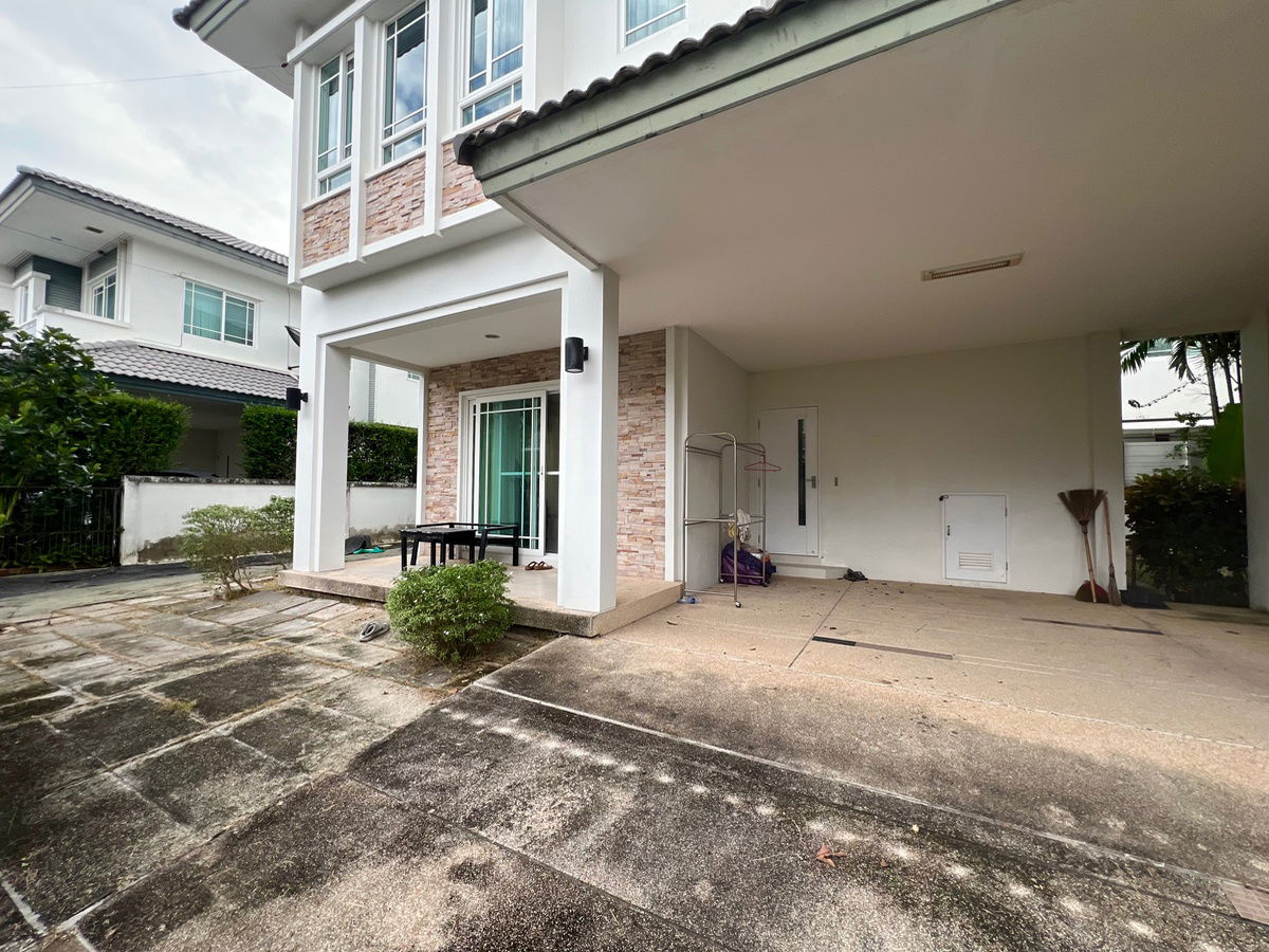 รูป 🏡 ขายด่วน ราคาพิเศษ บ้านเดี่ยว 2 ชั้น Mantana Rama 9 – Srinakarin ✨ บ้านสวยพร้อมอยู่ ทำเลศักยภาพ ใกล้สิ่งอำนวยความสะดวก - รูปที่ 3/23