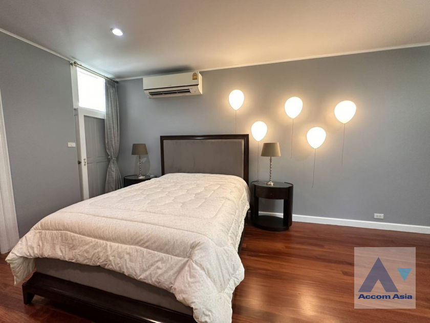 รูป 🔼🔽 AccomA 📩  4 BR House in Thanon Phaya Thai (AA43670) - รูปที่ 15/20