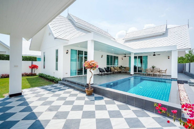 รูป บ้านเดี่ยวพร้อมสระว่ายน้ำ 3 ห้องนอน  - รูปที่ 1/10