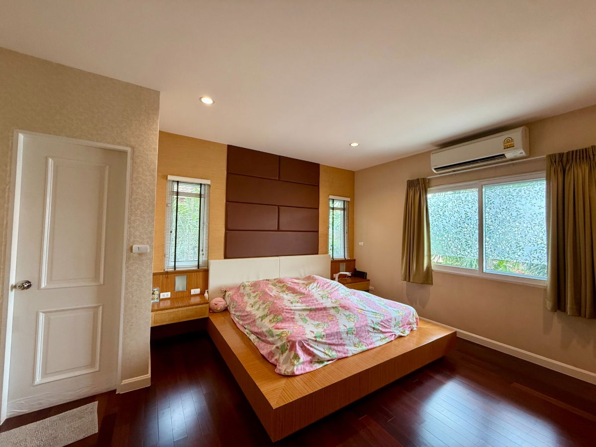 picture Luxury Detached House for Sale – Villa Nakarin (Onnut–Wongwaen) Fully furnished with built-in furniture, move-in ready! - 21/44