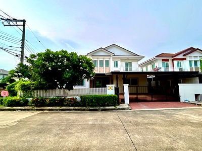 บ้านเดี่ยว กรุงเทพมหานคร : แปลงใหญ่ 93.7 ตร.ว. มัณฑนา พระราม 9–ศรีนครินทร์ | 4 นอน 4 น้ำ | ใกล้ ARL หัวหมาก & สายสีเหลือง | ราคาโดนใจ