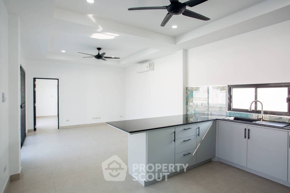รูป วิลล่า 3-ห้องนอน ใน วังก์พง (ID 1299863) - รูปที่ 6/12