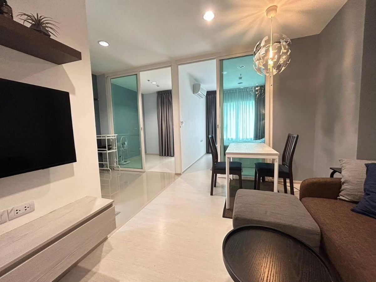 picture 🔥🔥 Who is looking for a large room at "Aspire Erawan" 🚝 next to BTS Erawan, convenient travel, fully furnished, ready to move in" - 2/17