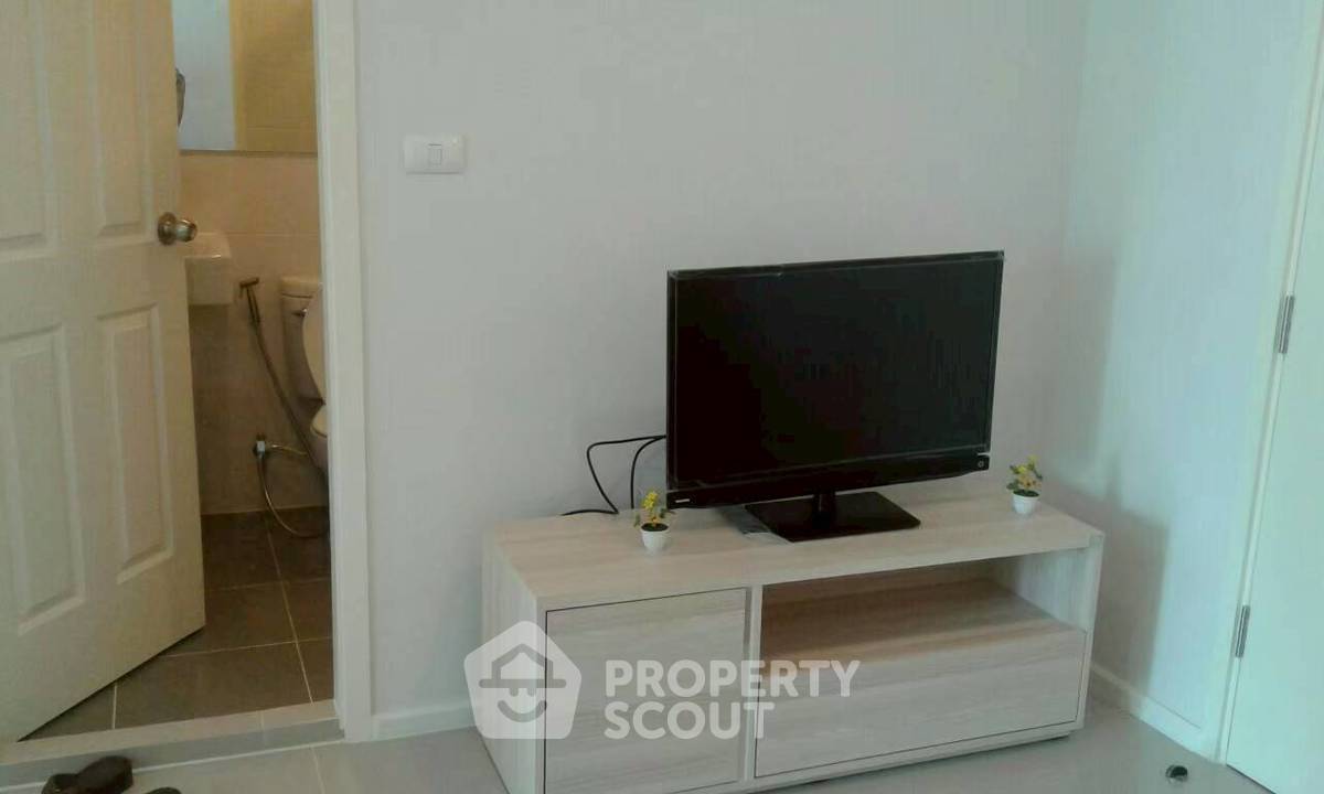 picture 1-BR Condo at Aspire Rama 9 near MRT Phra Ram 9 (ID 548747) - 5/7