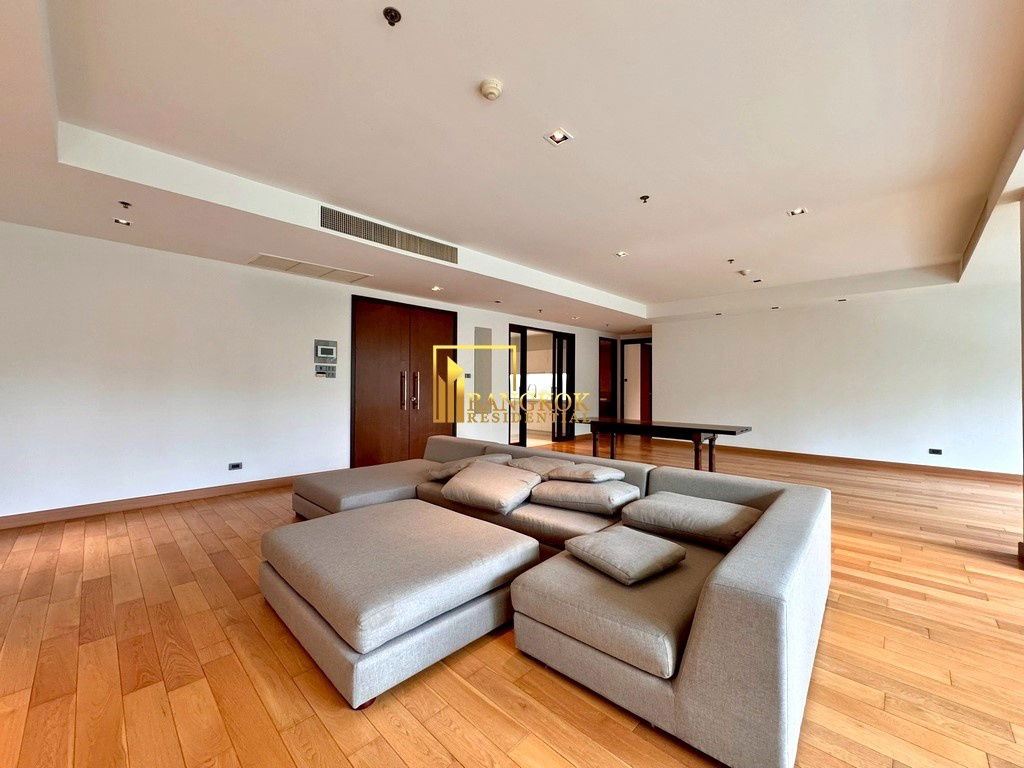 picture Belgravia Residences | Magnificent 4 Bed Luxury Condo in Phrom Phong Area - BR9660CD - 3/53