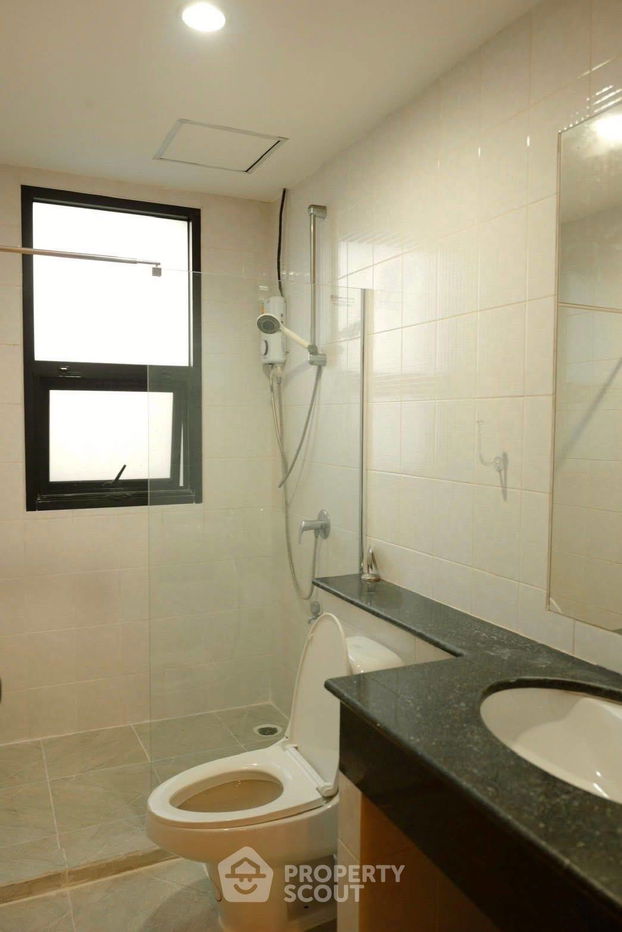 picture 1-BR Condo at Vista Garden Condominium near BTS Phra Khanong (ID 2280754) - 5/7