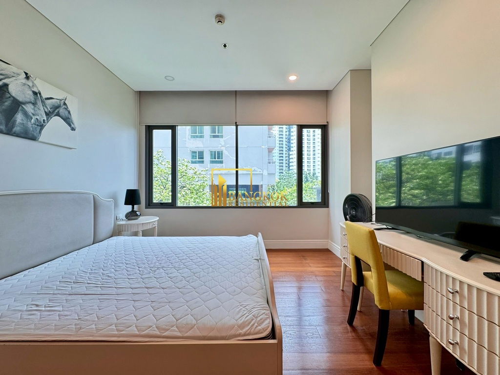 รูป Bright Sukhumvit 24 | Spacious 1 Bedroom Condo For Rent - BR19565CD - รูปที่ 10/26