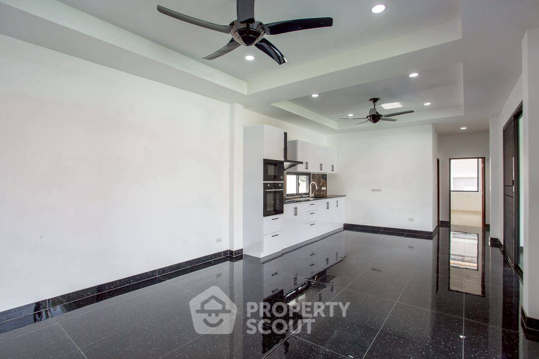 รูป วิลล่า 3-ห้องนอน ที่ วิลล่า เขมณัฎฐ์ ใน วังก์พง (ID 2280675) - รูปที่ 8/12