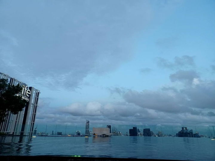 picture Condo for rent: Life One Wireless - 13/18