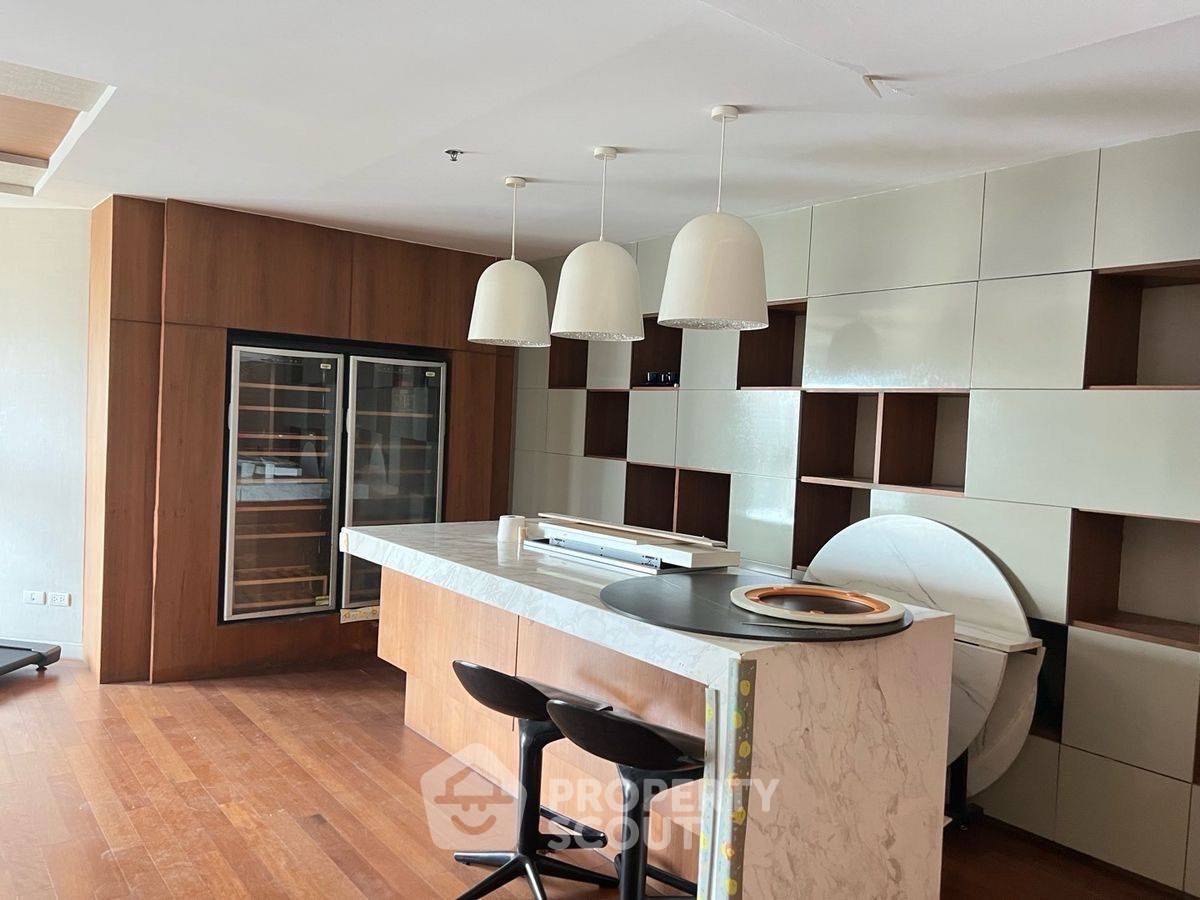 picture 6-BR Condo at Belle Grand Rama 9 near MRT Phra Ram 9 (ID 2280385) - 4/20