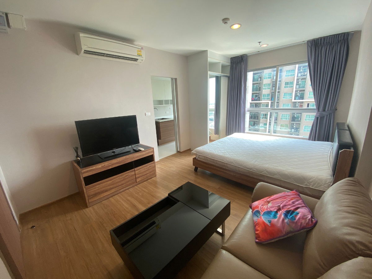 picture FUSE CHAN-SATHORN 21th Flr Pool View to let - 2/11