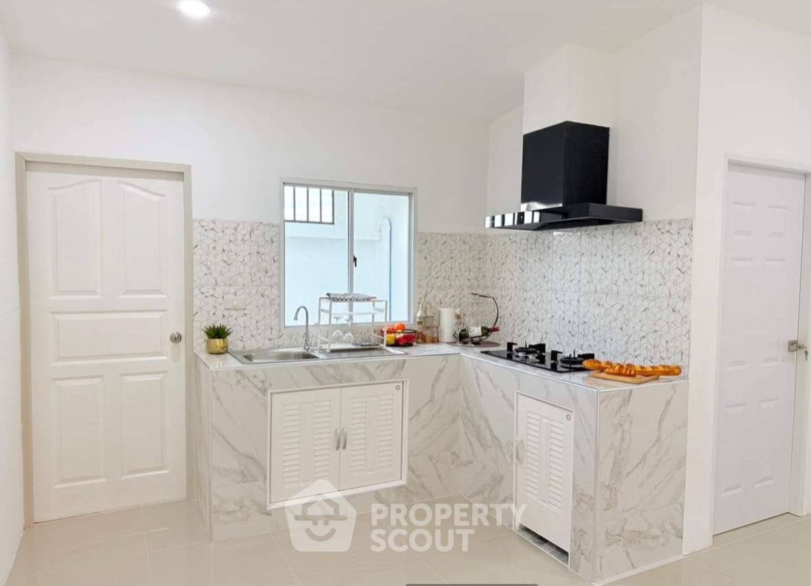 รูป บ้าน 3-ห้องนอน ใกล้ พัทยาตะวันออก (ID 2280642) - รูปที่ 3/14