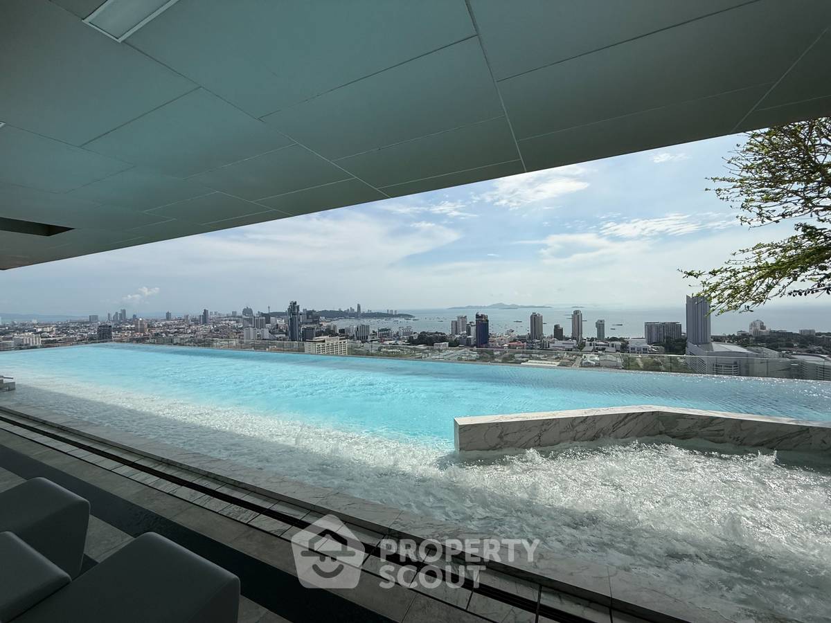 picture 2-BR Condo at Once Pattaya close to Pattaya North (ID 2281035) - 4/18