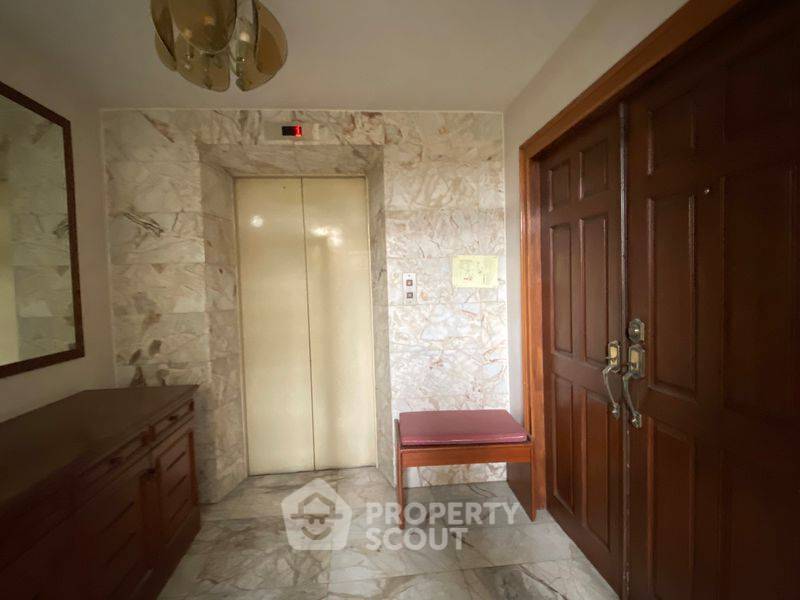 รูป คอนโด 3-ห้องนอน ที่ โอเรียลเต็ล ทาวเวอร์ คอนโดมิเนียม ใกล้ BTS เอกมัย (ID 2280755) - รูปที่ 27/27