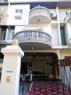 Townhouses for sale Wang Thonglang : For Rend & Sell at Racha Villa Ladprao 67/2