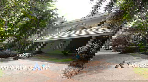 🔼🔽 AccomA 📩 Pet friendly 4 BR House @Privacy and Peaceful (1815488)