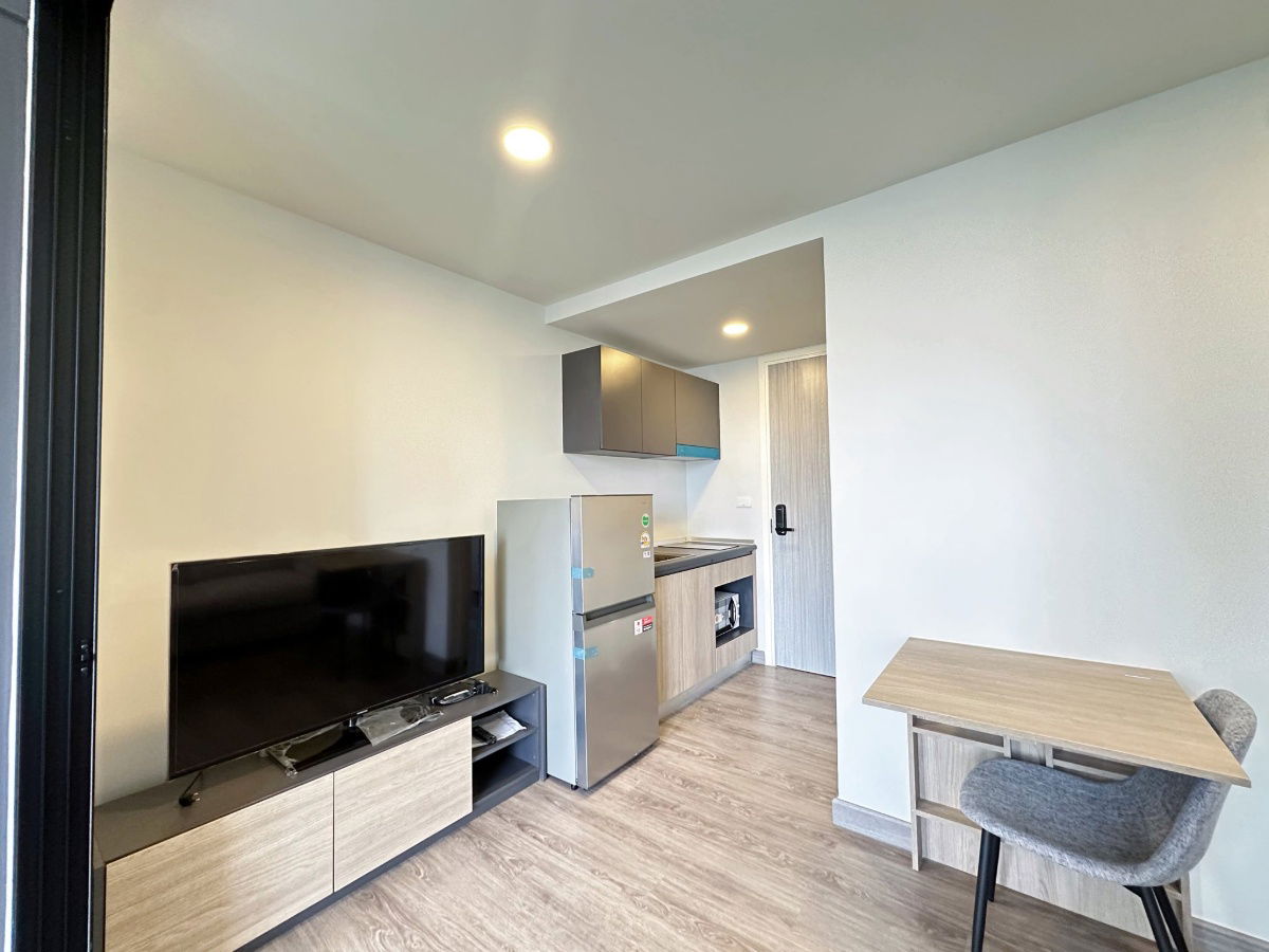 รูป Flexi Sathon - Charoennakhon ห้องสวย ราคาดี สอบถามเพิ่มเติมได้ที่ Line @condorental - รูปที่ 8/13