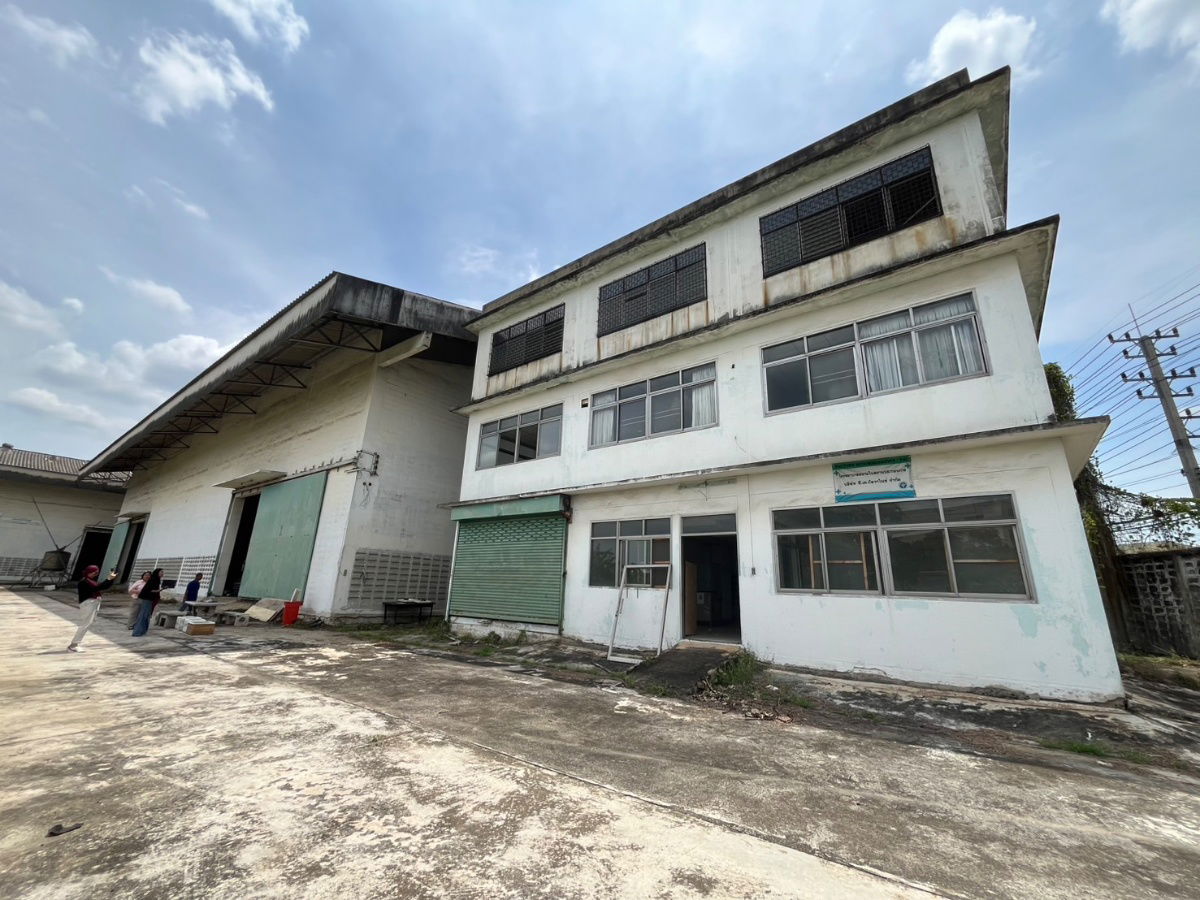 รูป ขายโรงงานพร้อมสำนักงาน 3 ชั้น เนื้อที่ 2-3-82 ไร่ ตำบลอ้อมน้อย อ. กระทุ่มแบน จ. สมุทรสาคร - รูปที่ 39/42