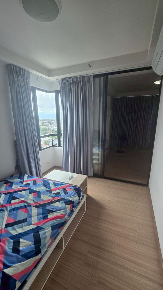 picture Condo for rent: J Condo (Sathorn-Kanlapaphruek). Very spacious unit. 36 sq m., 17th floor, Building A. 1 bedroom, 1 bathroom, 1 living room. - 4/10