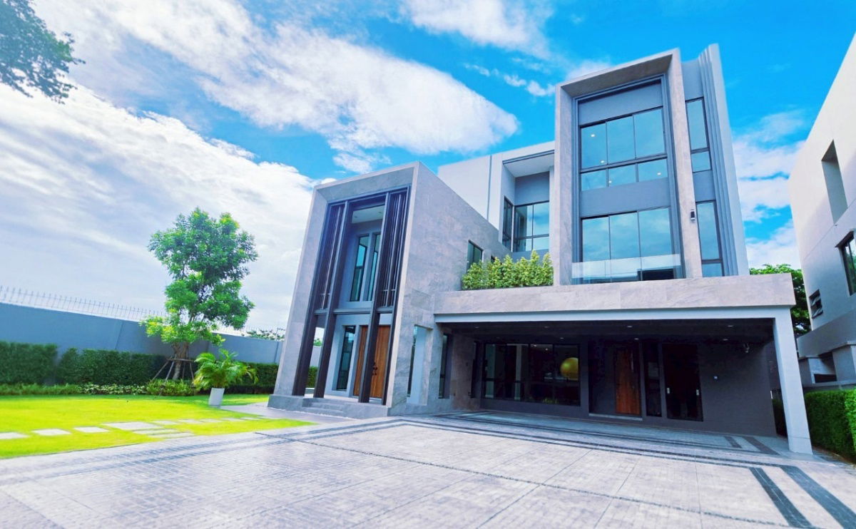picture  “One & Only”Grand Bangkok Boulevard Rama 9 – Krungthep Kreetha - 2/12