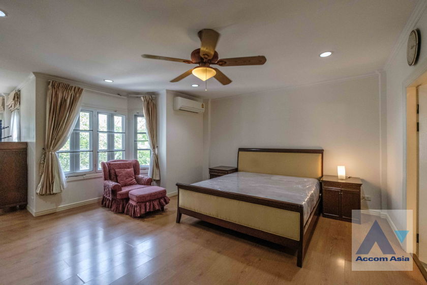 picture 🔼🔽 AccomA 📩  4 BR Townhouse @Fantasia Villa 2 (AA21035) - 17/20