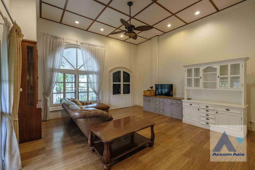 picture 🔼🔽 AccomA 📩  4 BR Townhouse @Fantasia Villa 2 (AA21035) - 11/20