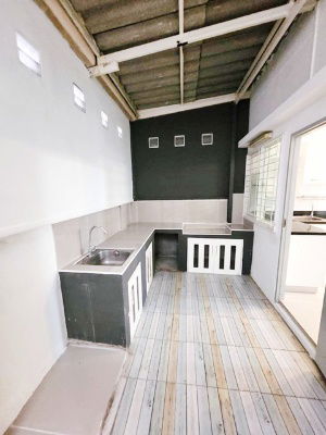 picture MRT SriDan 600m. KingKaew Srinakarin 23 sqm. 280sqm. townhouse for rent Nam Daeng-Bang Phli 3bed 3ba - 3/8