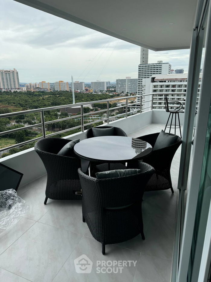 picture 2-BR Condo at View Talay 3 close to Phratamnak (ID 1969664) - 4/8