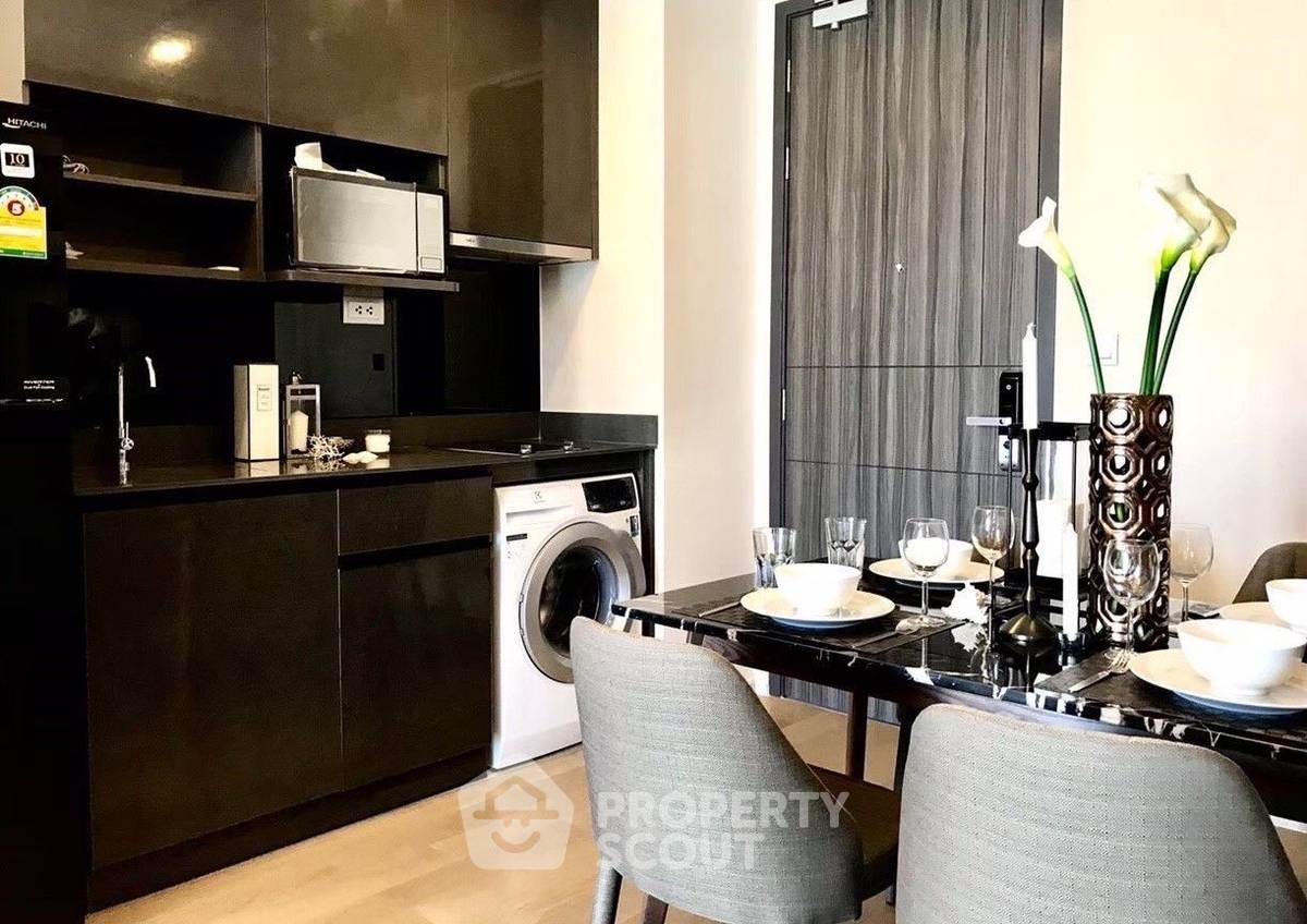 picture 2-BR Condo at Ashton Asoke near MRT Sukhumvit (ID 1528203) - 4/16