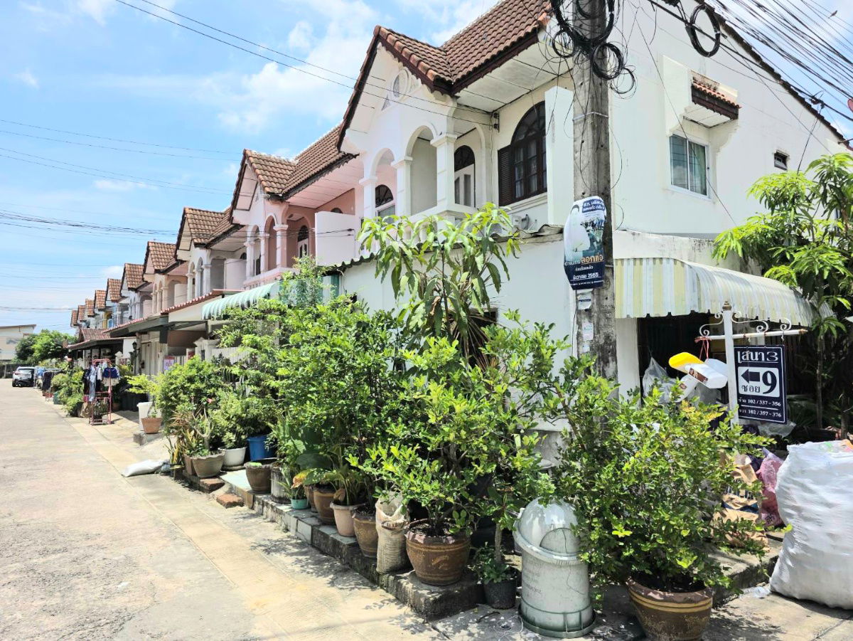 รูป บ้านเสนาวิลล่า 3 ทาวน์เฮาส์ โซนนวมินทร์ - รูปที่ 2/51
