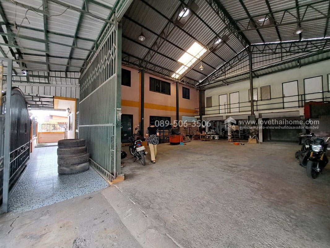 รูป ขายโกดังพร้อมสำนักงาน คลอง11 ธัญบุรี ถ.รังสิต-นครนายก ขนาด 70 ตารางวา โกดังพร้อมสำนักงาน และมีห้องพักคนงาน - รูปที่ 2/12