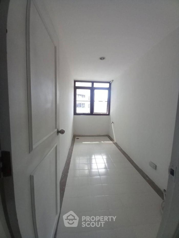 picture 2-BR Condo at The Waterford Park Sukhumvit 53 Condominium near BTS Thong Lor (ID 1419964) - 10/14