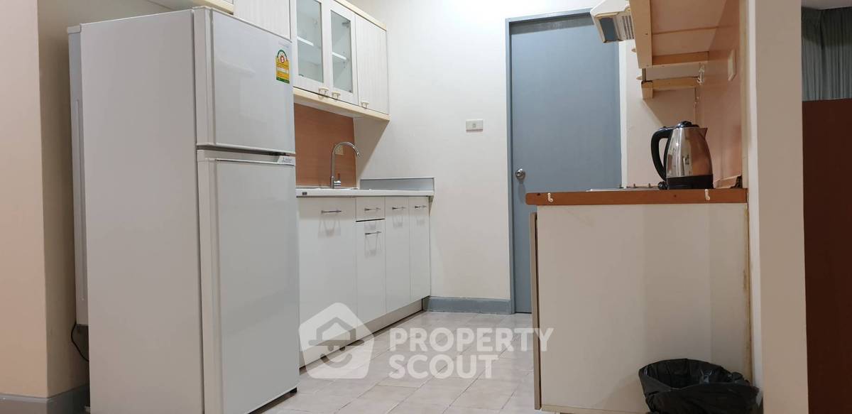 picture 3-BR Condo at The Waterford Diamond Tower Sukhumvit near BTS Phrom Phong (ID 825458) - 4/6