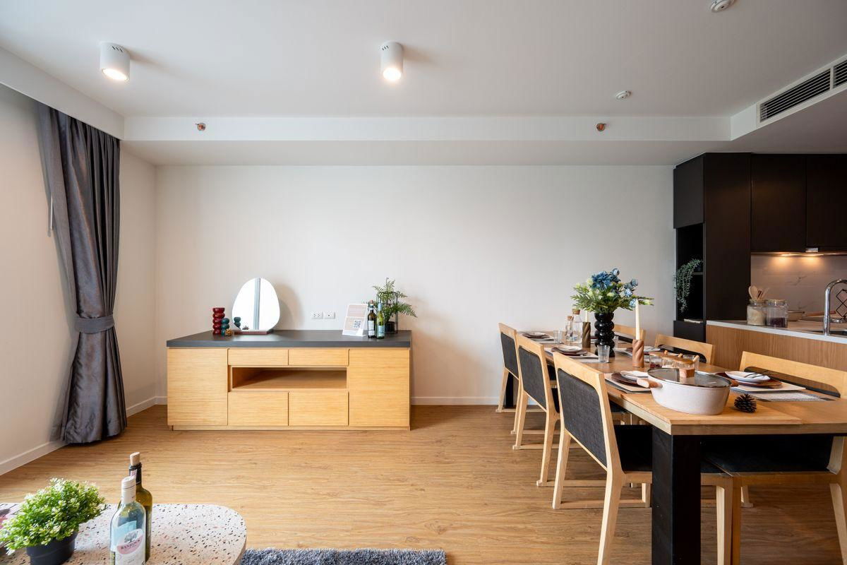 picture For sale: 3 bedrooms, large room size of 108.6 sq.m, Siamese Surawong. - 9/25