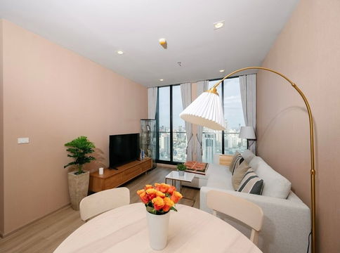 PFD-05505	 Condo for Rent:   NOBLE PLOENCHIT   Schedule a viewing ■ Line: @propertyfinder		