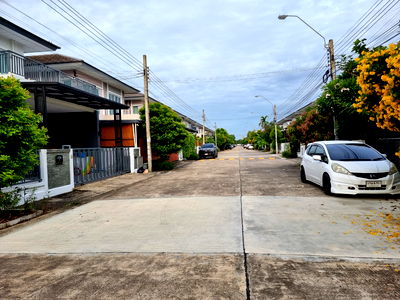 บ้านเดี่ยว ถนนหทัยราษฎร์ : ขายบ้านเดี่ยว2 ชั้น  50 ตรว. 3 นอน 3 น้ำ ถนนหทัยราษฎร์ ใกล้ซาฟารีเวิล์ด